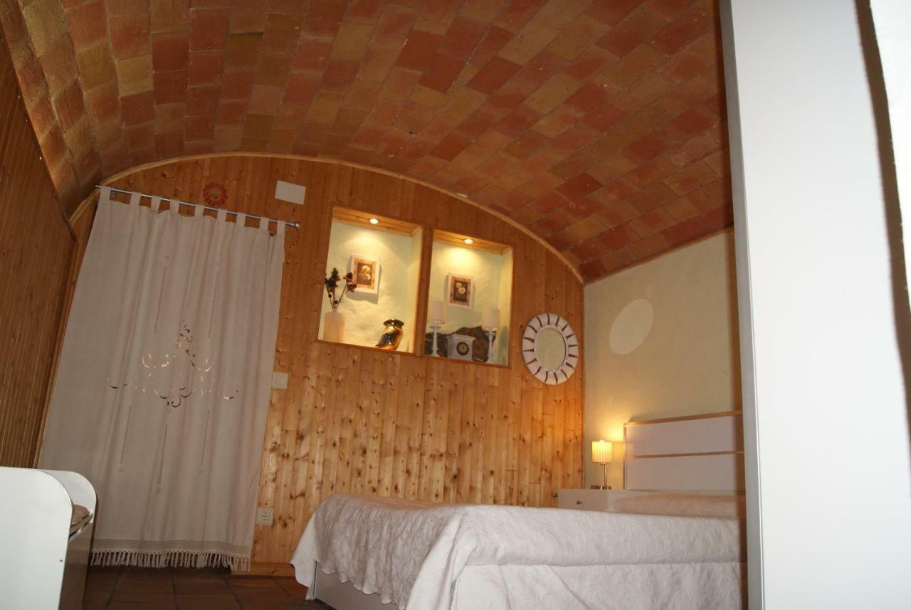 Апартаменти Apartament Codina 40 Турруеля-да-Монґрі Екстер'єр фото